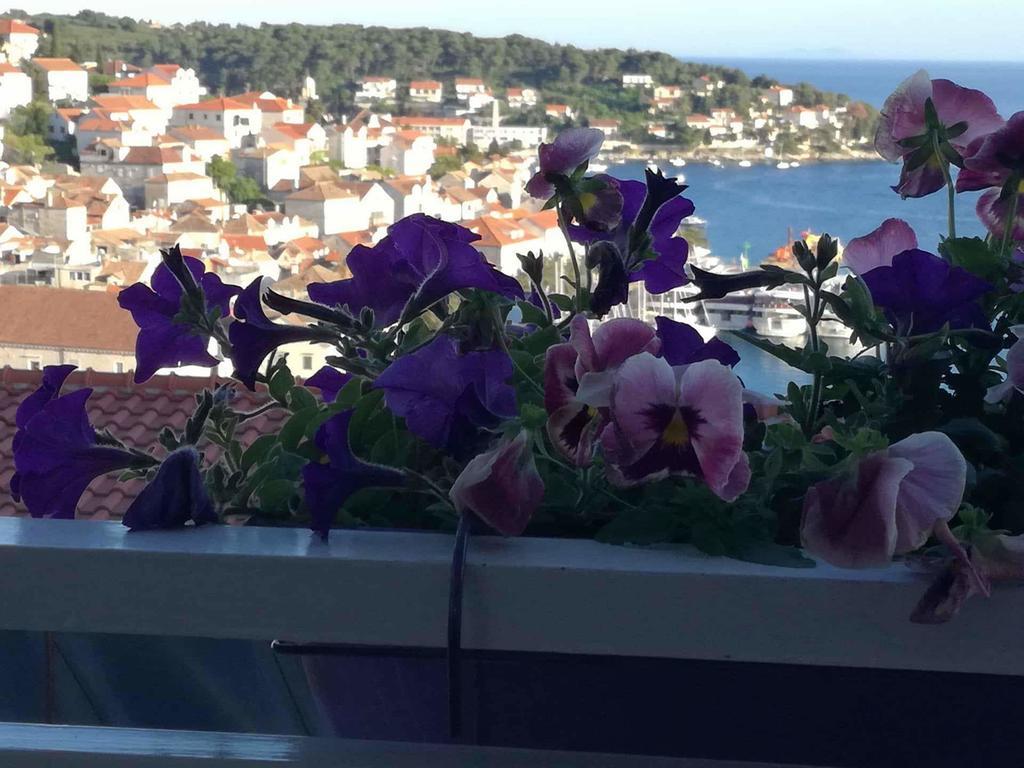 Apartments Luci Hvar Town Exterior foto